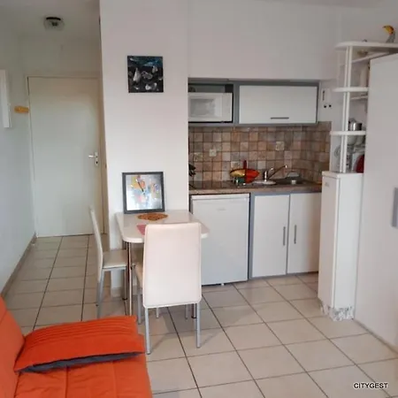 2 Personnes Proche Et Commerces - 2phoe504 Apartment Canet-en-Roussillon